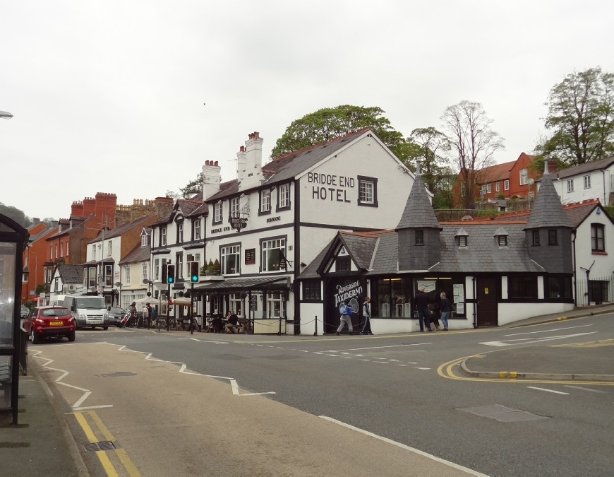 The Bridge End Hotel Llangollen 