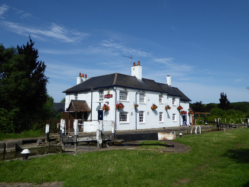 The Grove Lock Grove Leighton Buzzard