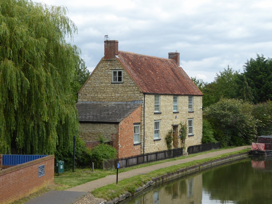 The Old Wharf Great Linford Milton Keynes 